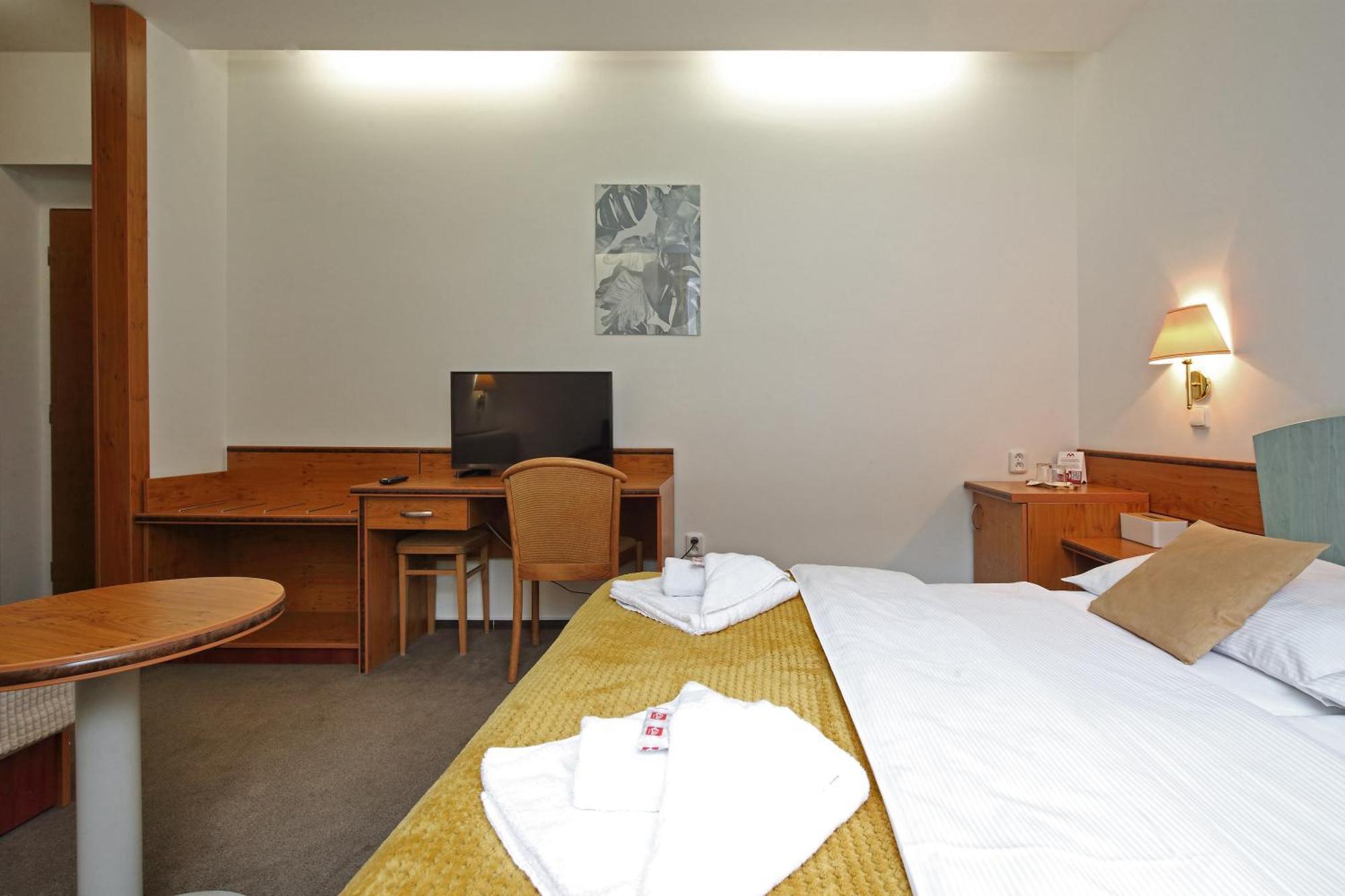 Interhotel Montana Szpindlerowy Młyn Pokój zdjęcie
